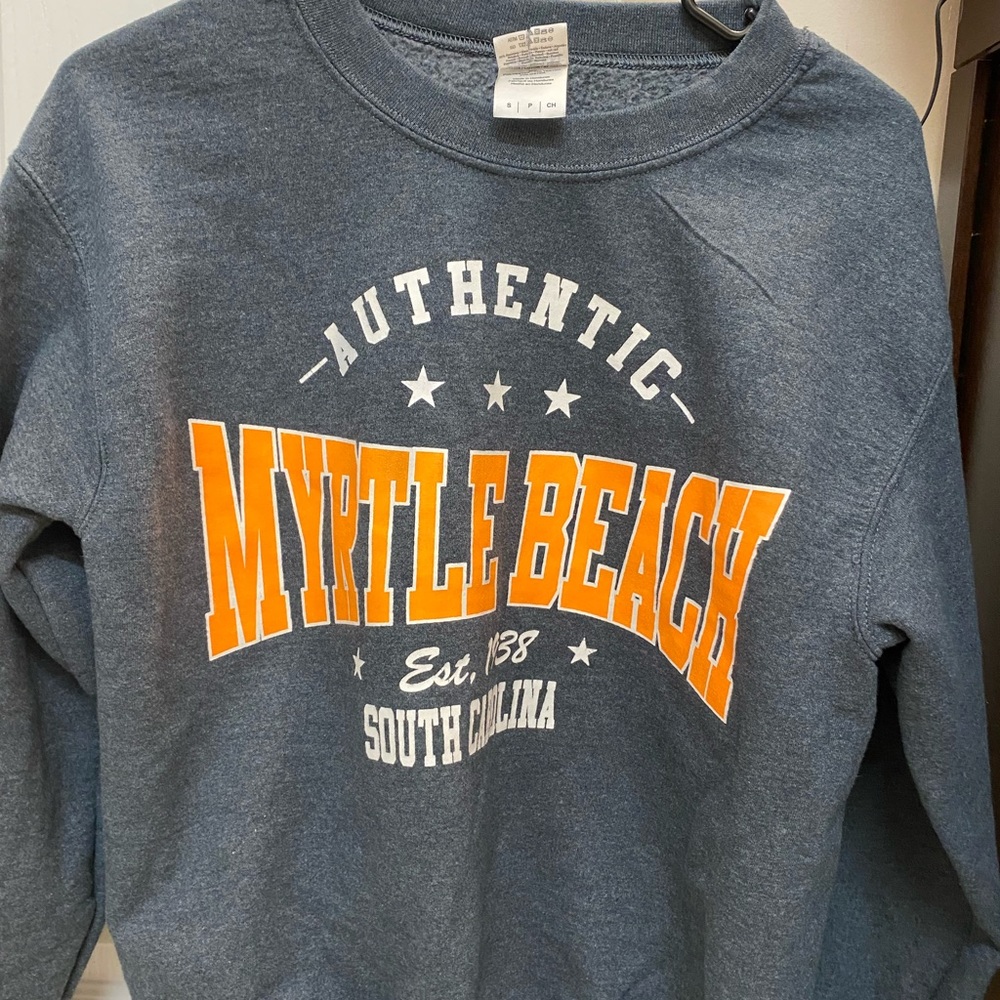 Sweatshirt